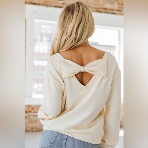 Apricot Caston Bowknot Sweatshirt